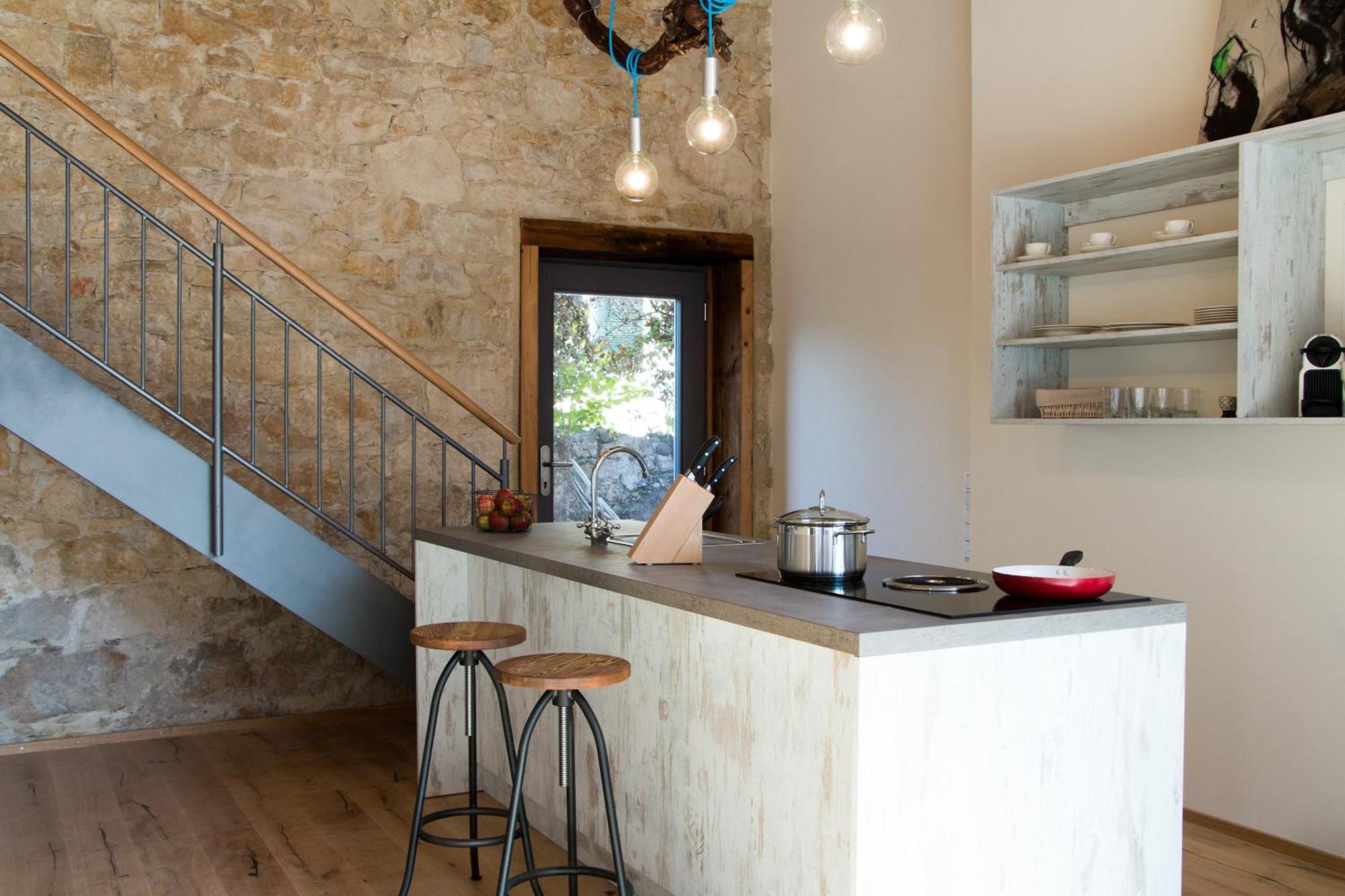דירות באד קרוצינגן Baumgartners Dreiseithof - Historisch, Modern, Zentral מראה חיצוני תמונה